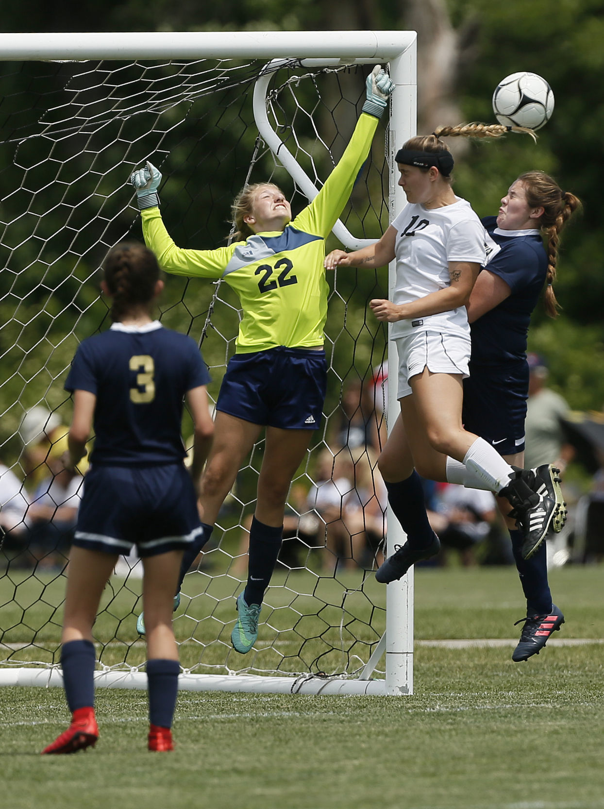 060718mp-1A-Bishop-Heelan-6